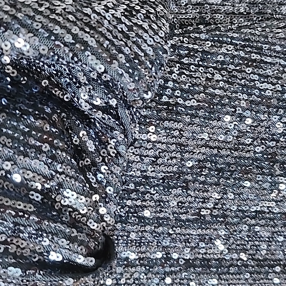 Beautiful blue Vince Camuto sequin dress. - Picture 3 of 6